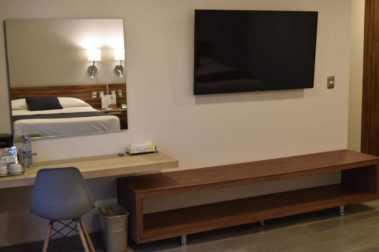 Estanza Hotel & Suites Μορέλια Εξωτερικό φωτογραφία